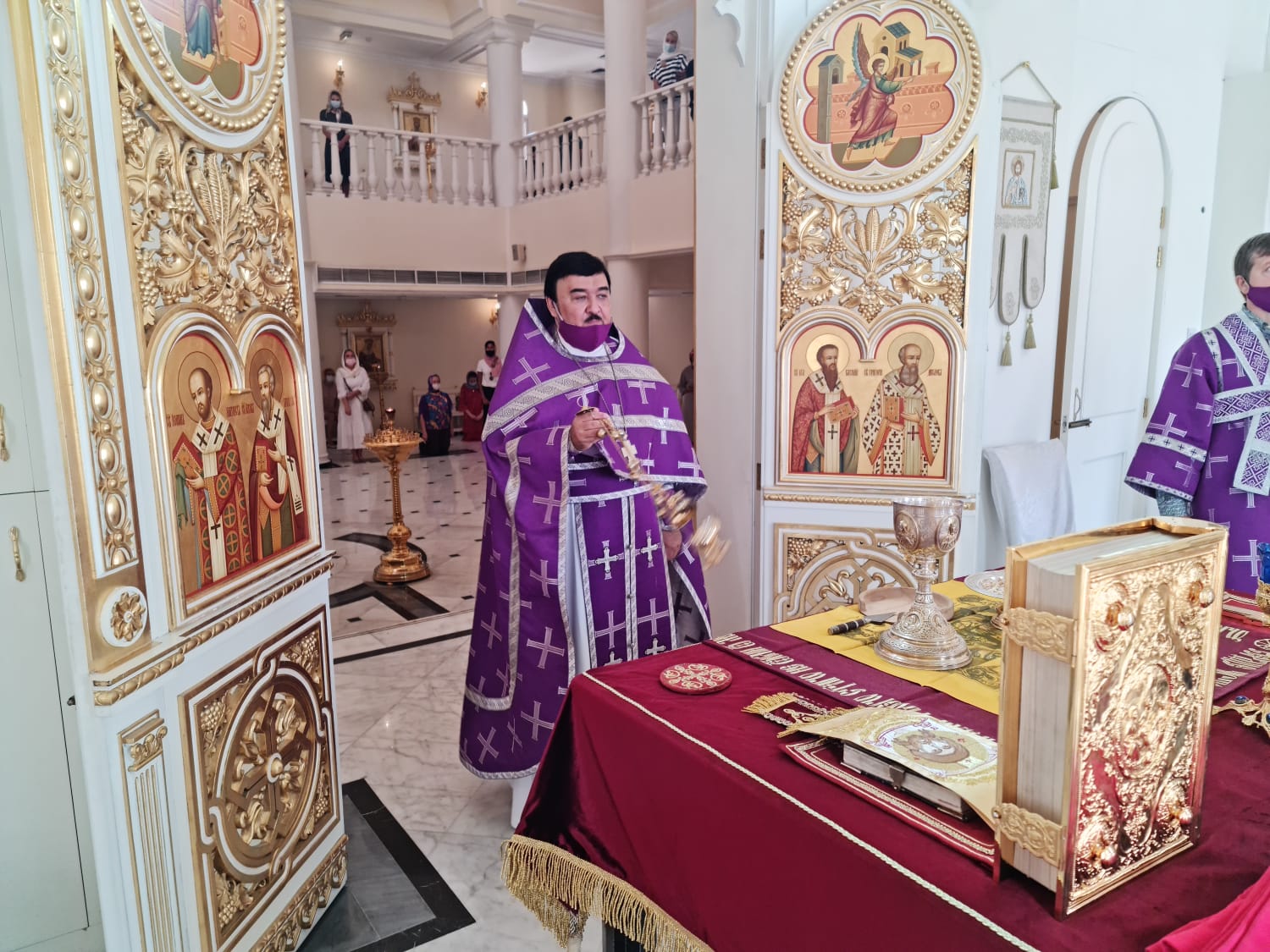 День памяти мучеников Феодора варяга и сына его Иоанна, в Киеве убиенных.