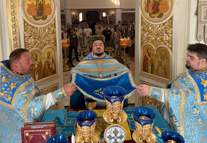 День памяти Иверской иконы Божией Матери. 